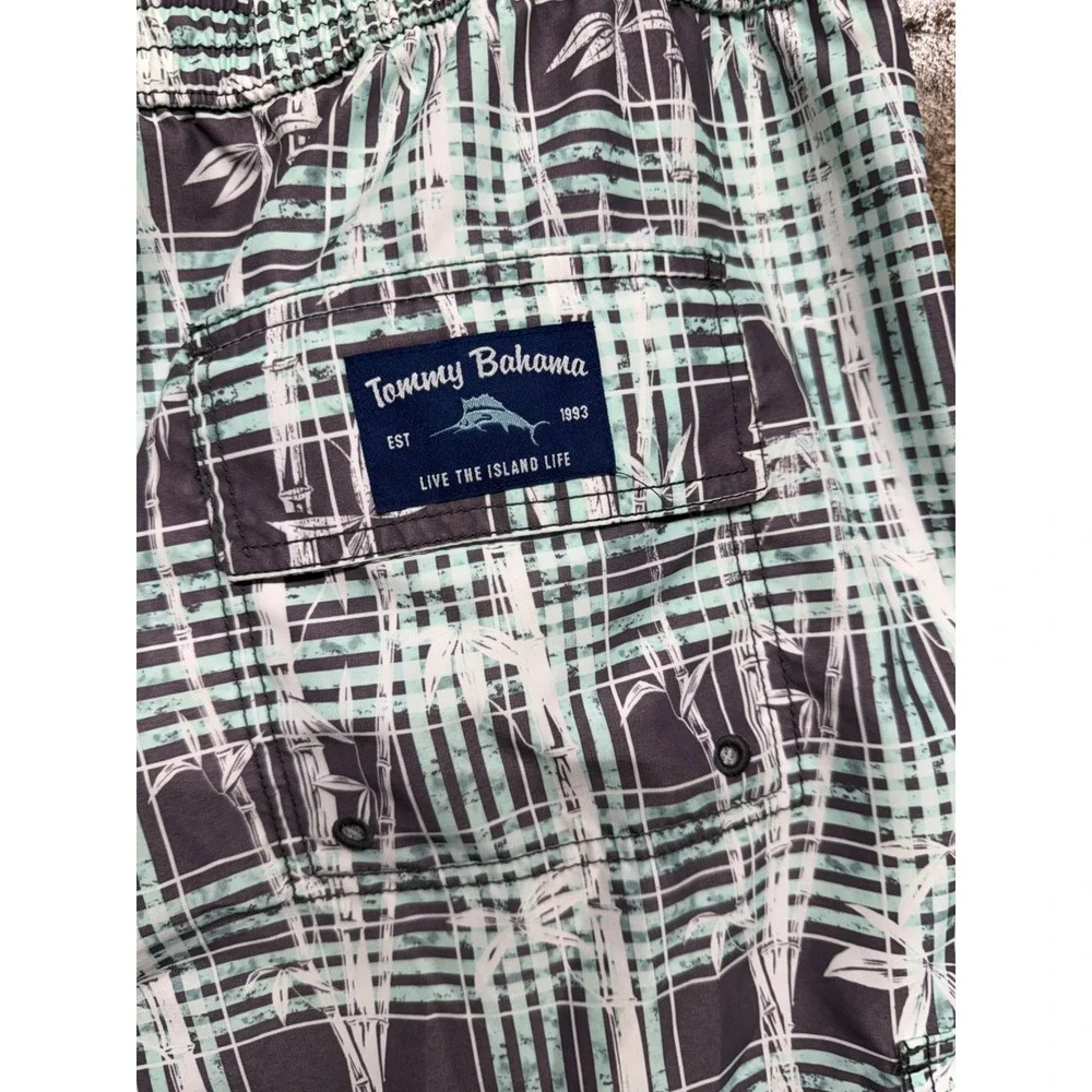 Tommy Bahama Mens‎ Plaid Bamboo Print Swim Trunks Grey Mint Green Board Shorts L